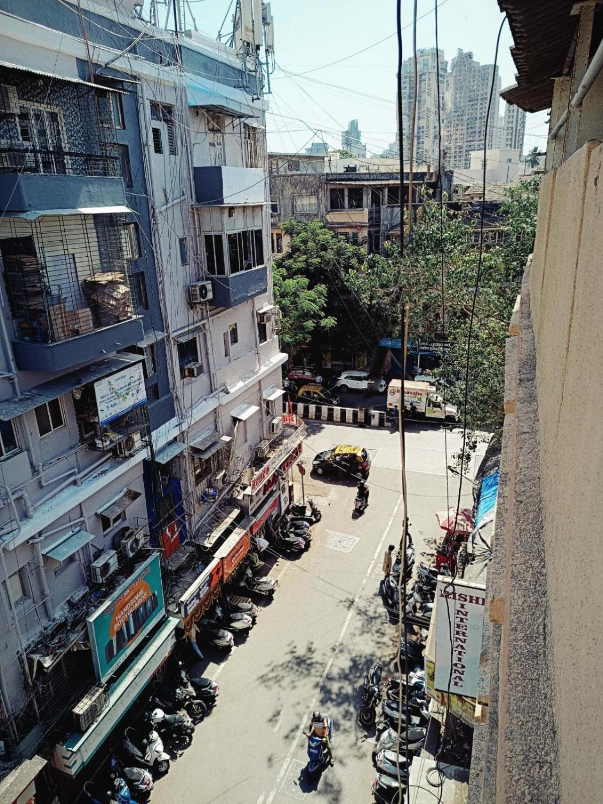 Rk Hotel-Near Grant Road Railway Station Βομβάη Εξωτερικό φωτογραφία